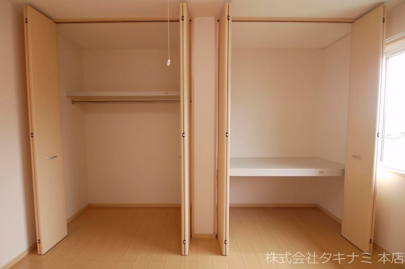 コンフォートヴィレッジ　Ｂ棟 収納