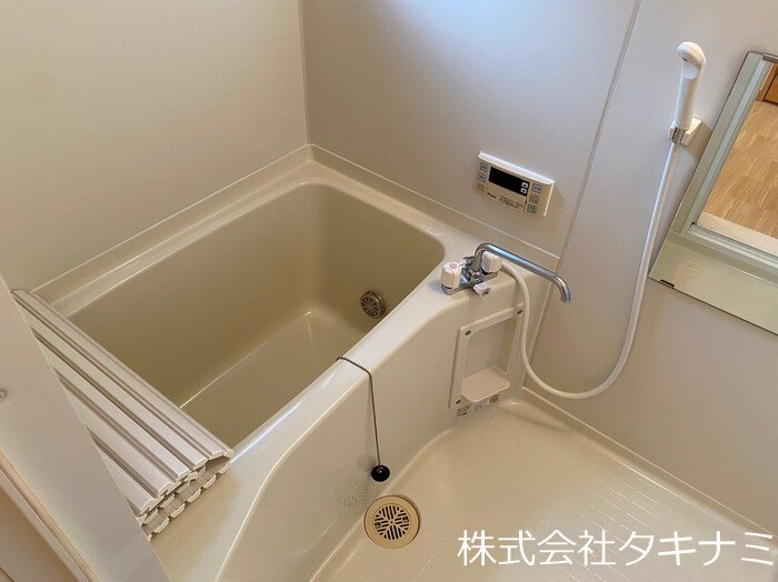 モア・イースト 風呂画像