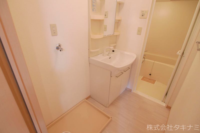 グレイスフルスクエア　D 洗面所
