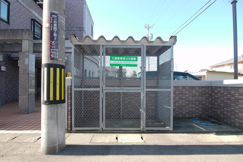 ラフィネ　マノワール その他