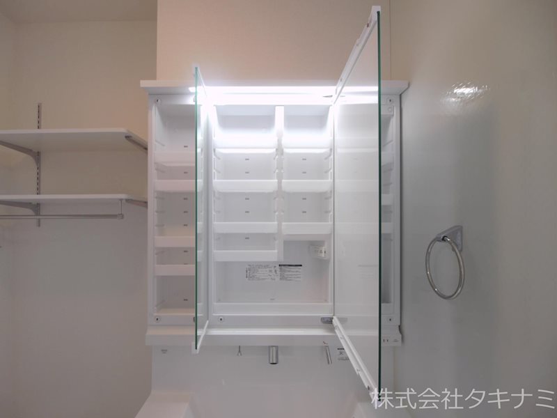AXIA　FUCHI 洗面所