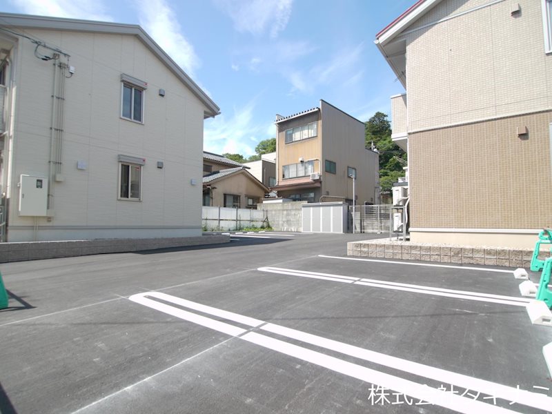 agreable 駐車場