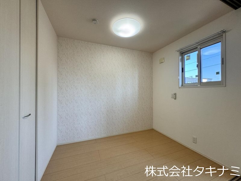 グラディス ベッドルーム