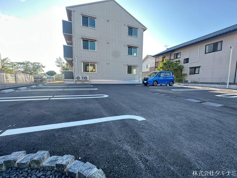 D-Regalo二の宮 駐車場