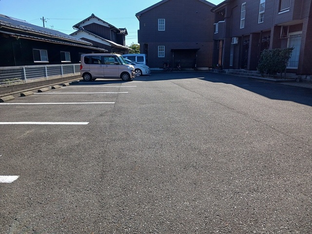 プリマヴェーラⅠ 駐車場
