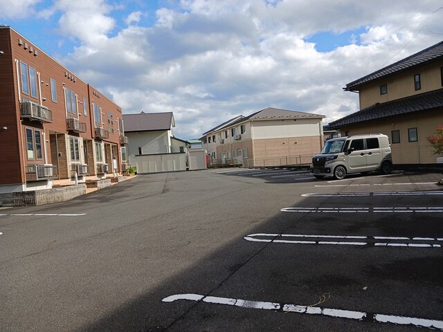 アンジール　ハーネ 駐車場