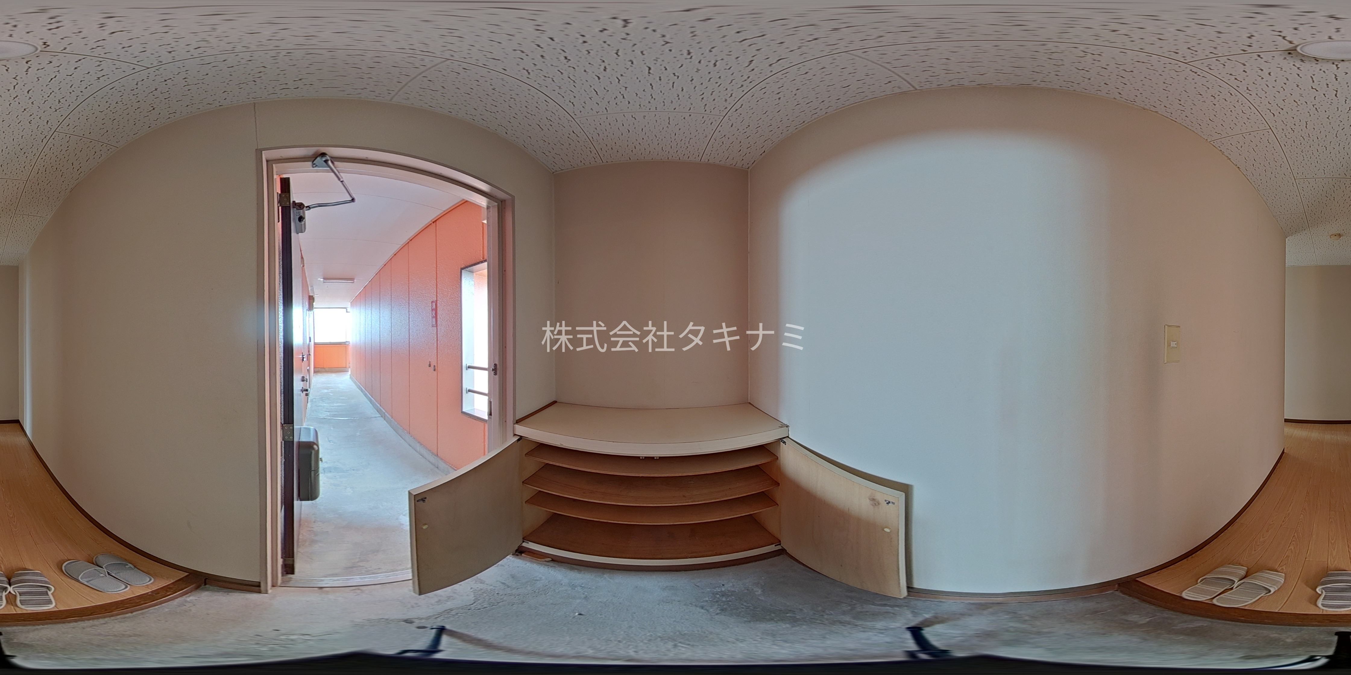 アドバンス成和 玄関