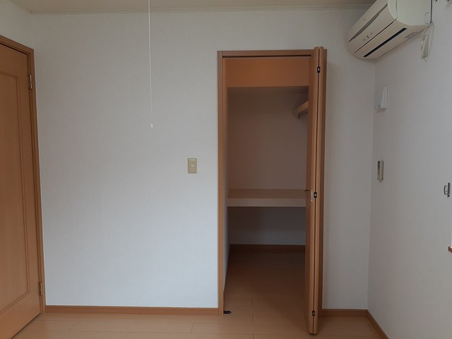 ジェルメ・ローズ 収納