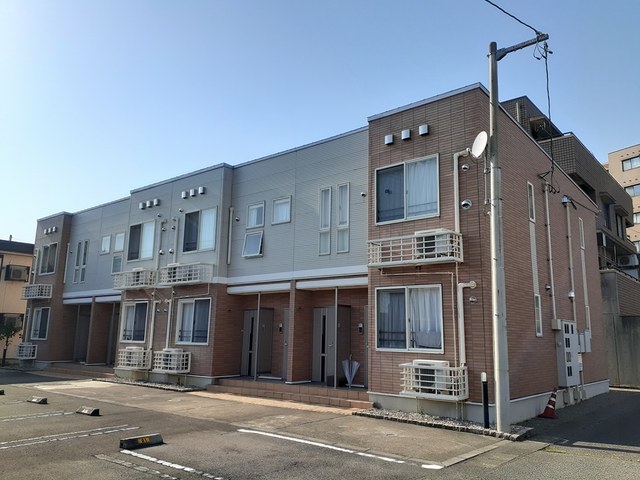 ジニアス　２ 外観