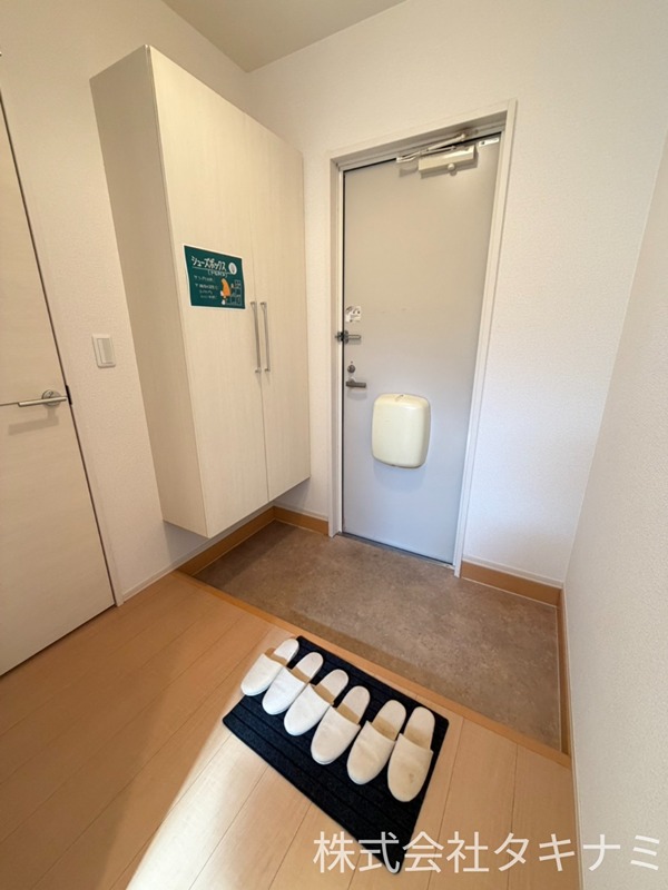 コリントス福　A 玄関