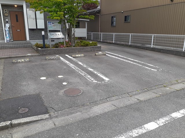 グランドール　Ｉ 駐車場