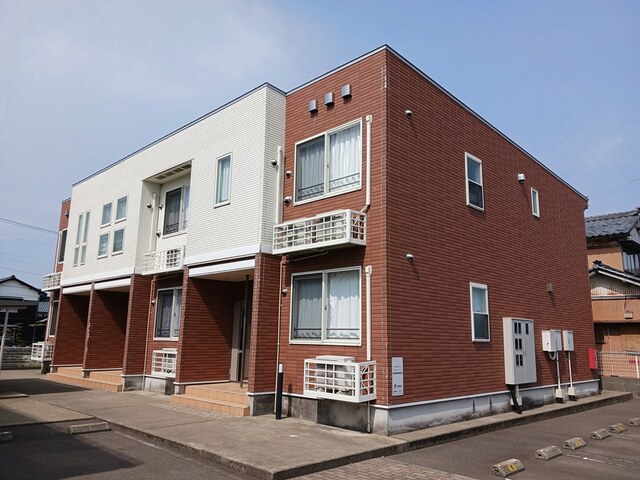 ラ・プリマベーラ　Ｂ 外観