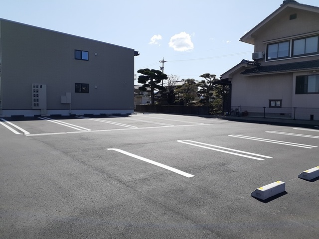グランドゥール　糺 駐車場
