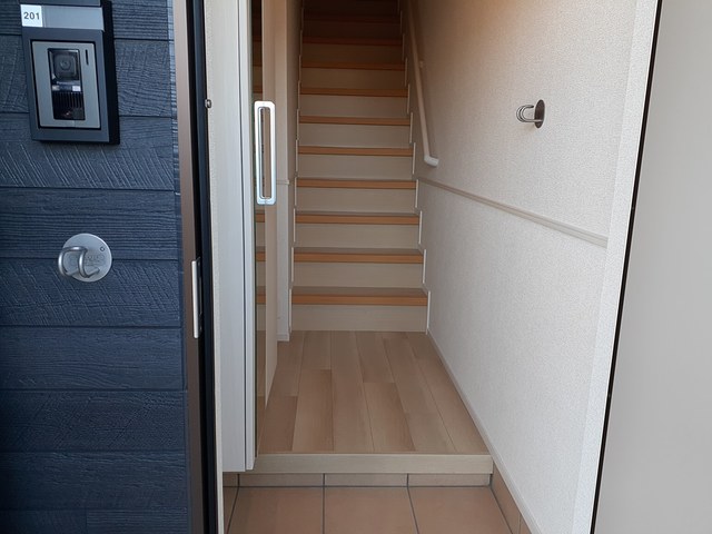 グランドゥール　糺 玄関