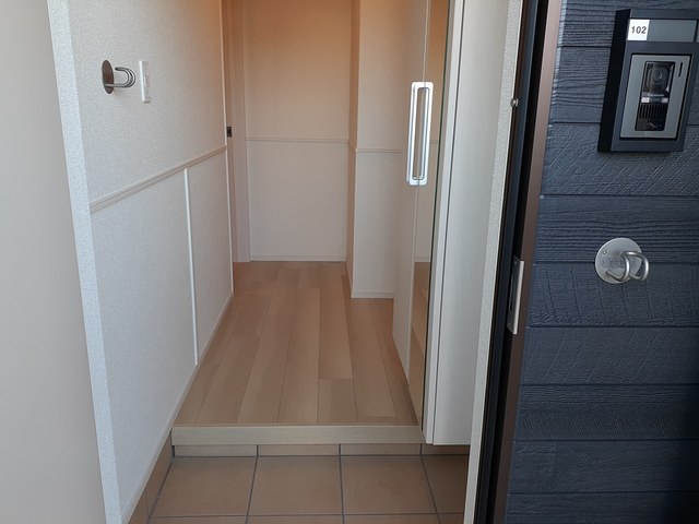 グランドゥール　糺 玄関