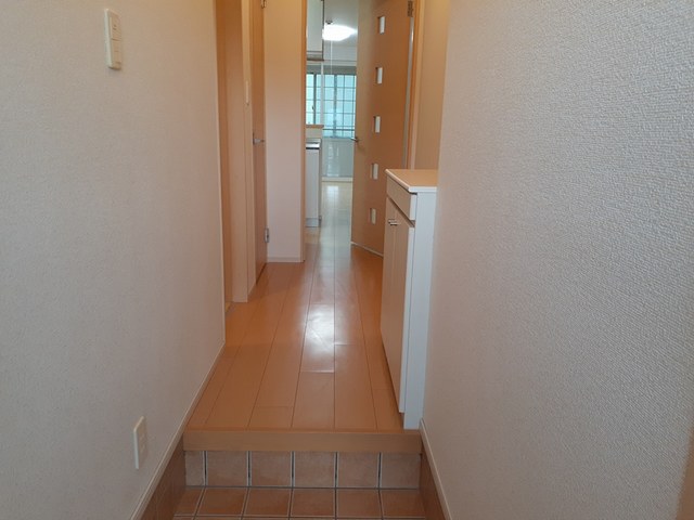 セシル 玄関