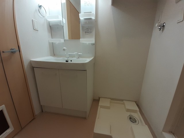 トレフル　Ｋ 洗面所