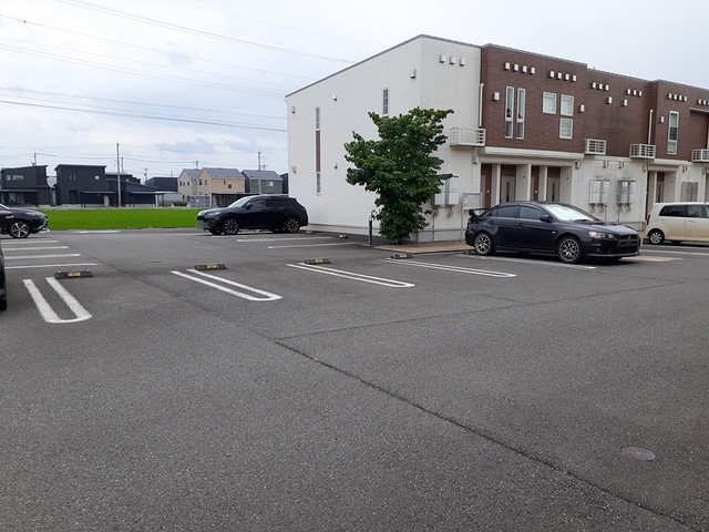 Ａｌｉｖｅ　ｉｔ　刻　Ⅲ 駐車場
