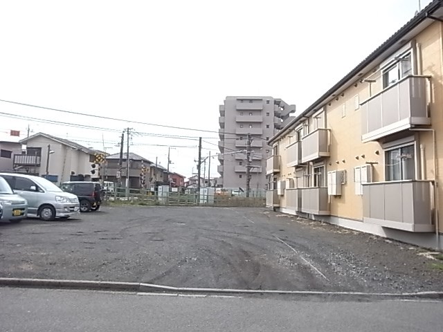 フォンテーヌ内駐車場 外観