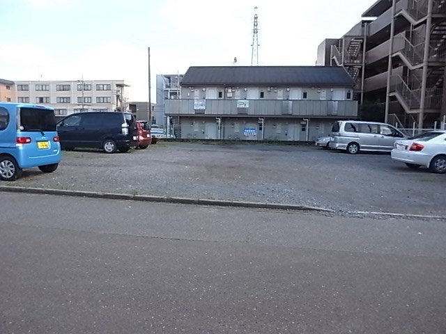 原西橋本駐車場 外観