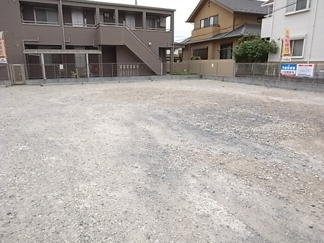 網野駐車場 外観