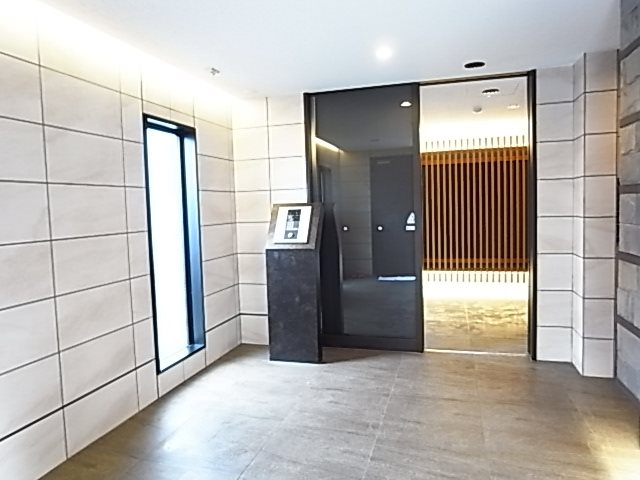 RURBAN　HASHIMOTO エントランス