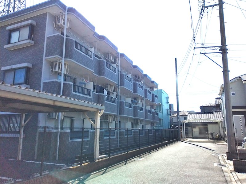 アヴェニール 107号室 外観