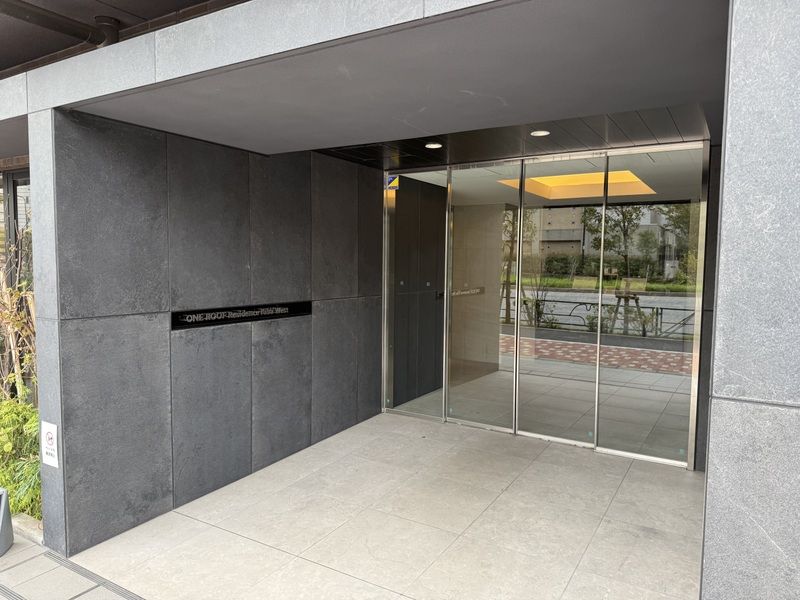 ONE ROOF RESIDENCE KIBA WEST エントランス
