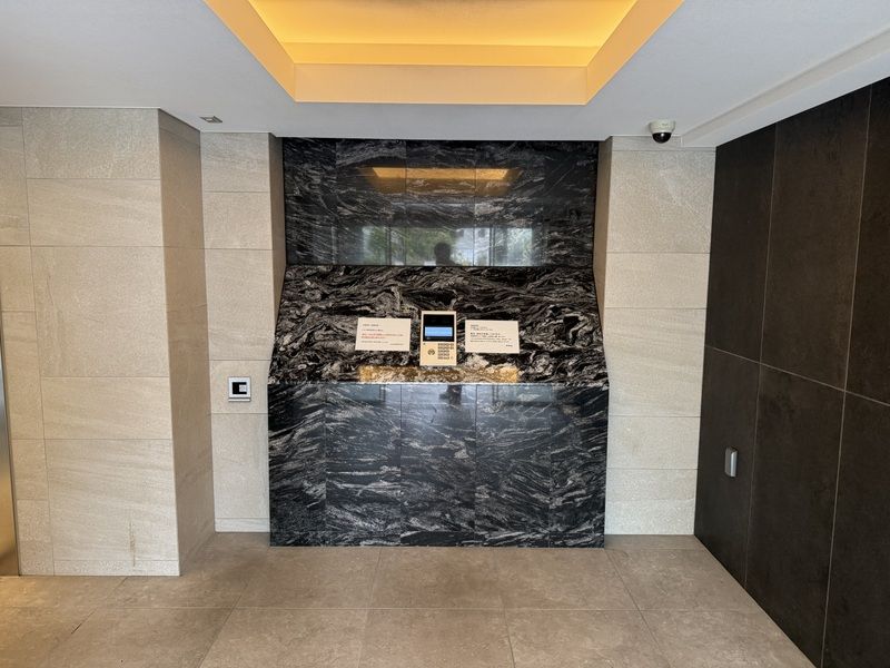 ONE ROOF RESIDENCE KIBA WEST ロビー