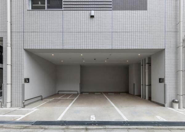 ＧＥＮＯＶＩＡ両国Ⅵ　ｇｒｅｅｎ　ｖｅｉｌ 駐車場