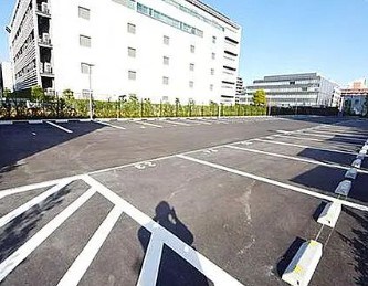 ウエリスアーバン水天宮前 駐車場