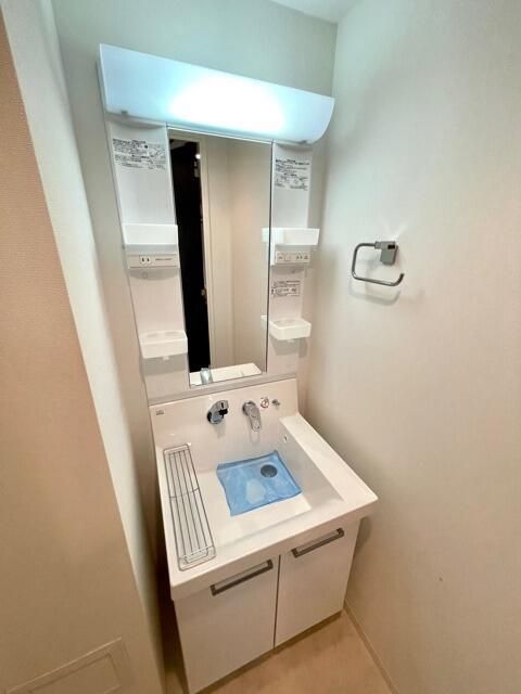 レジディア日本橋馬喰町Ⅱ 洗面所