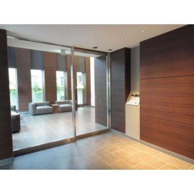パークアクシス菊川ステーションゲート エントランス