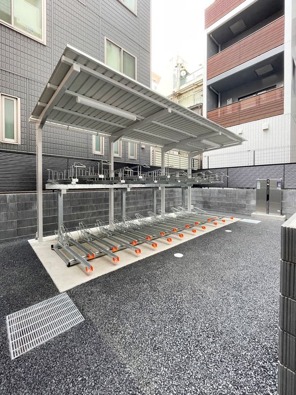 S-RESIDENCE押上South 駐車場