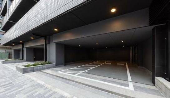 アジュールテラス住吉 駐車場