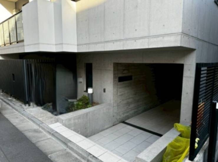 CREAL門前仲町 エントランス