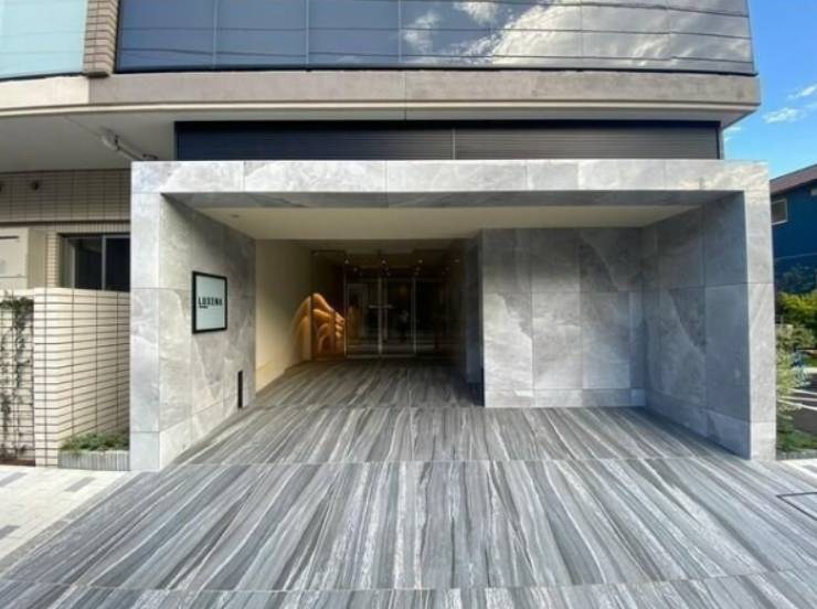 ラグゼナ東陽町 玄関