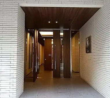 カスタリア人形町Ⅲ エントランス