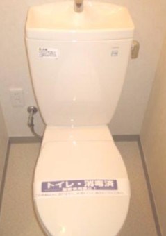 カスタリア新富町 トイレ