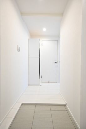 Ｔｈｅ　Ｒｅｓｉｄｅｎｃｅ　Ｎｉｈｏｎｂａｓｈｉ 玄関