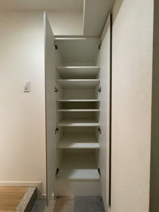 Log銀座東 収納