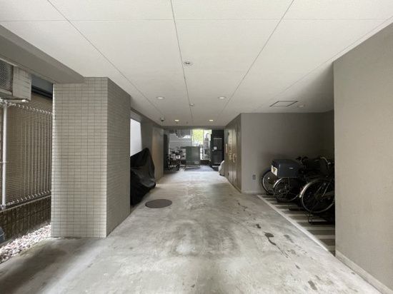 Log銀座東 駐車場