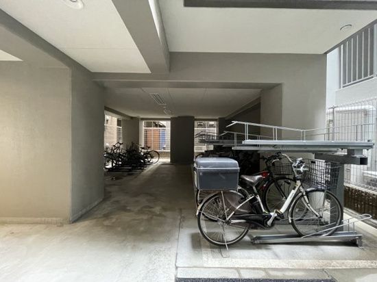 Log銀座東 駐車場