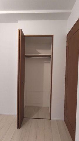 レジディア新川Ⅱ 収納