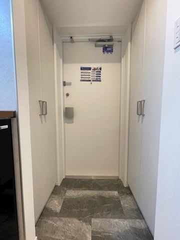 レジディア門前仲町 玄関