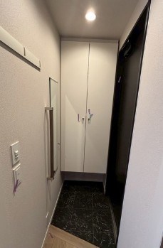 ホワイトメゾン 玄関