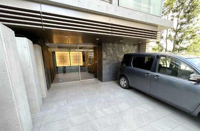 ブランシエスタ森下 玄関