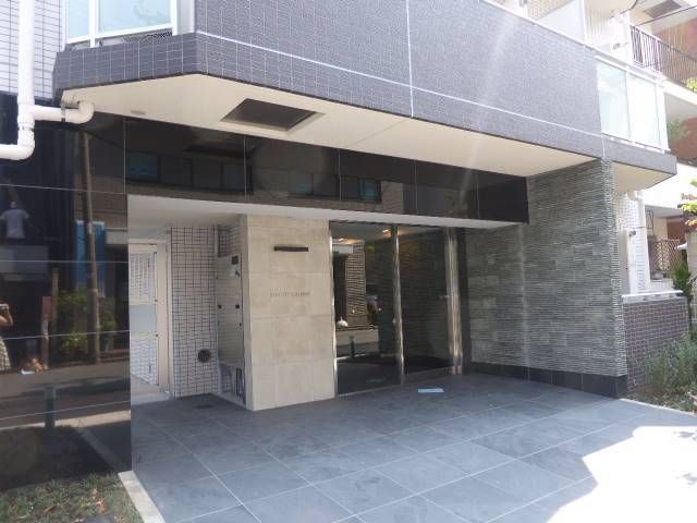 リヴシティ両国四番館 エントランス