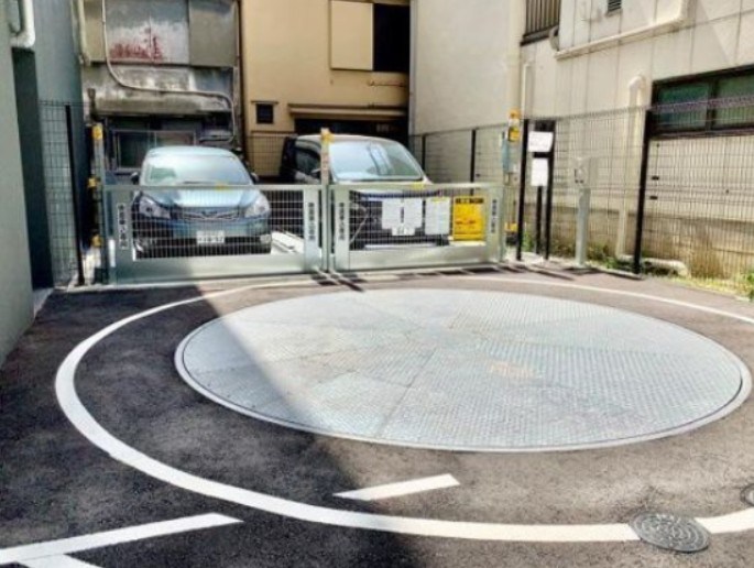 Ｂｒｉｌｌｉａ　ｉｓｔ　両国 駐車場