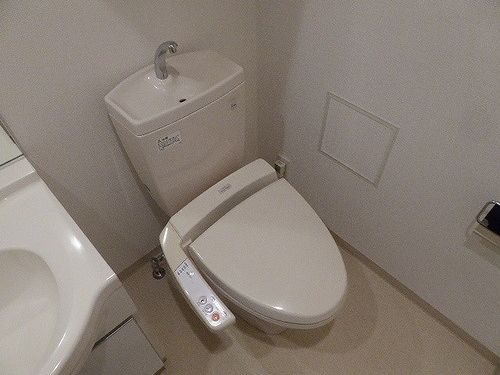 ブロードシティ東京 トイレ